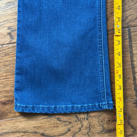 Wit & Wisdom Mid Rise Flare Jeans Stretch Elastic Waist Faded Whiskers Size 10 - Picture 12 of 14